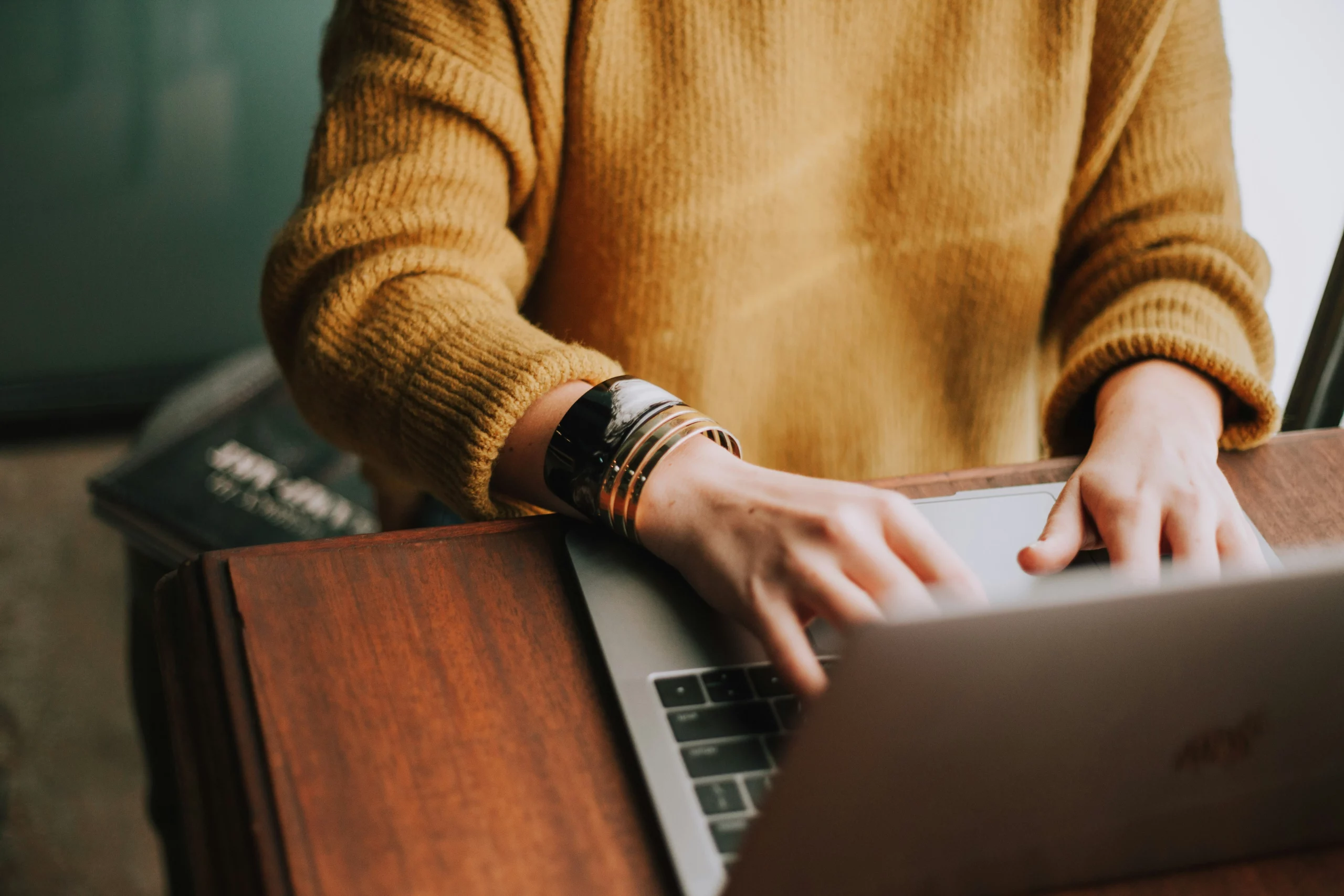 saisie de documents, gestion des mails, gestion des litiges